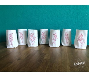 Stickserie - Line Art Weihnachtselfe